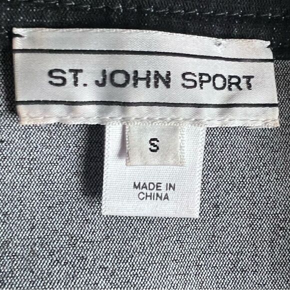 St. John Sport Lightweight High Neck Denim Jacket Size S - Picture 8 of 11